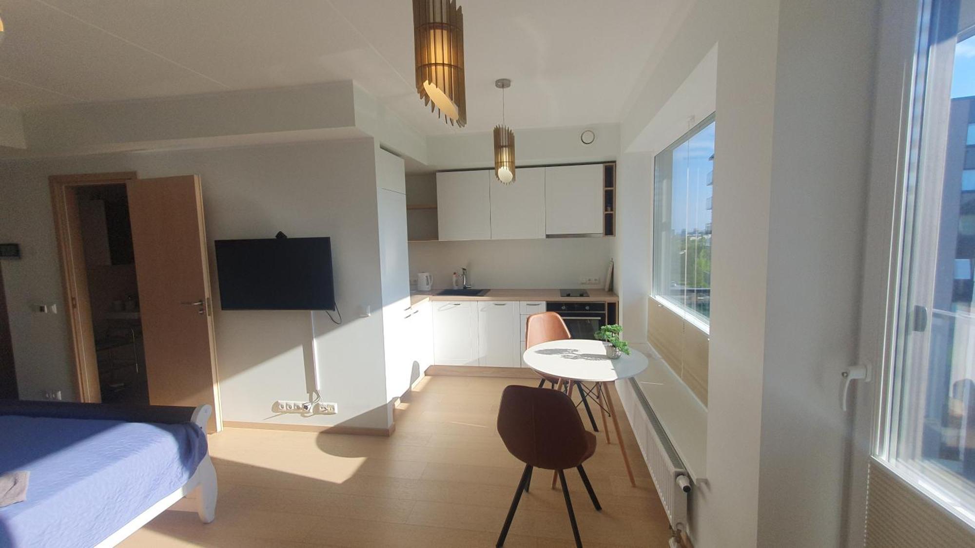 Heli Apartment Талин Стая снимка