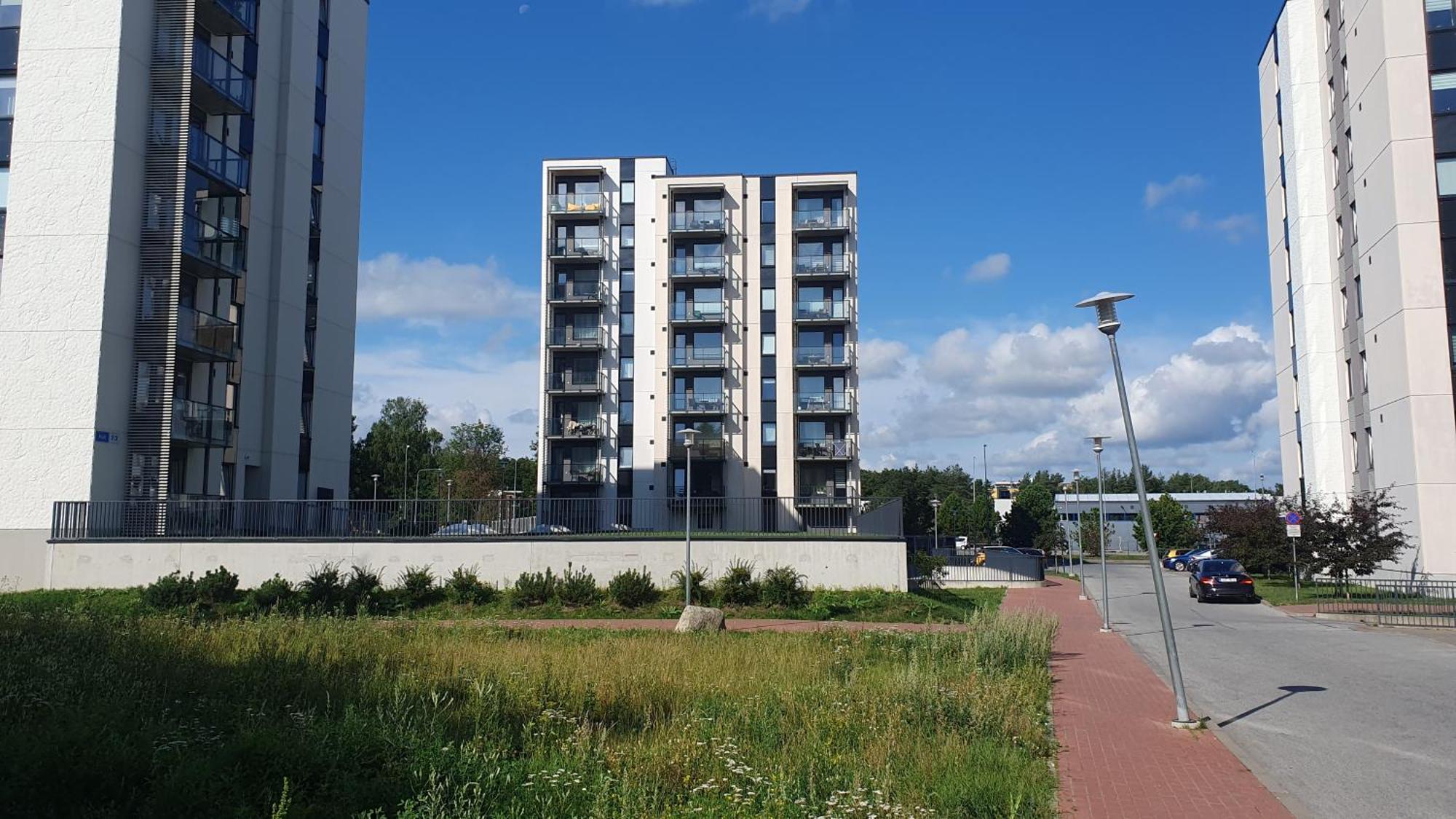 Heli Apartment Талин Екстериор снимка